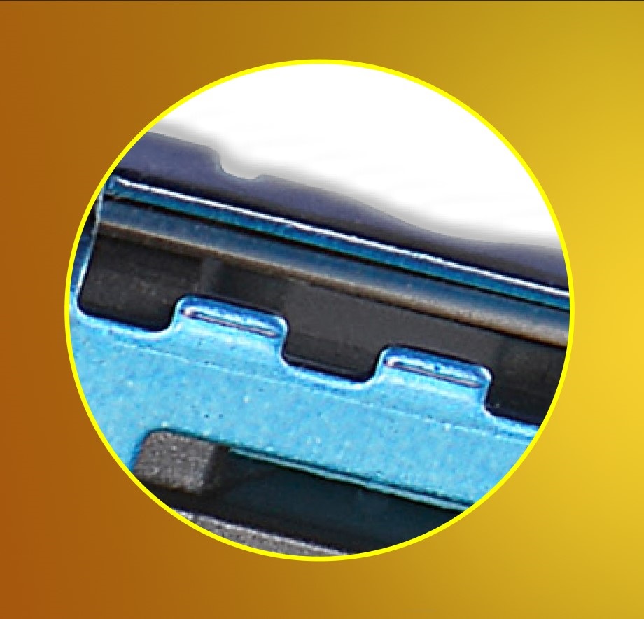 Лезвие-триммер для точной коррекции и удаления мелких волосков